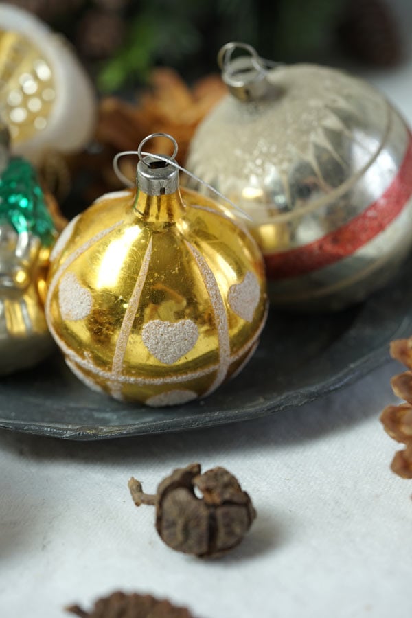 アンティーク薄ガラスのサンタとリフレクターとボール2個セット gx-580