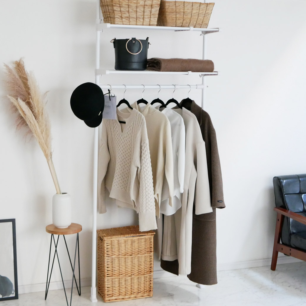 平安伸銅】 突っ張り伸縮2段ラック ハンガーパイプ付き ホワイト｜寝室