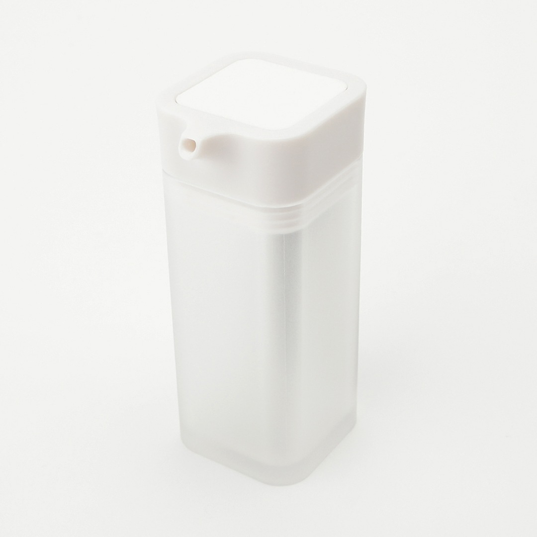 tower】マグネットプッシュ式醤油差し ホワイト｜浮かせる収納