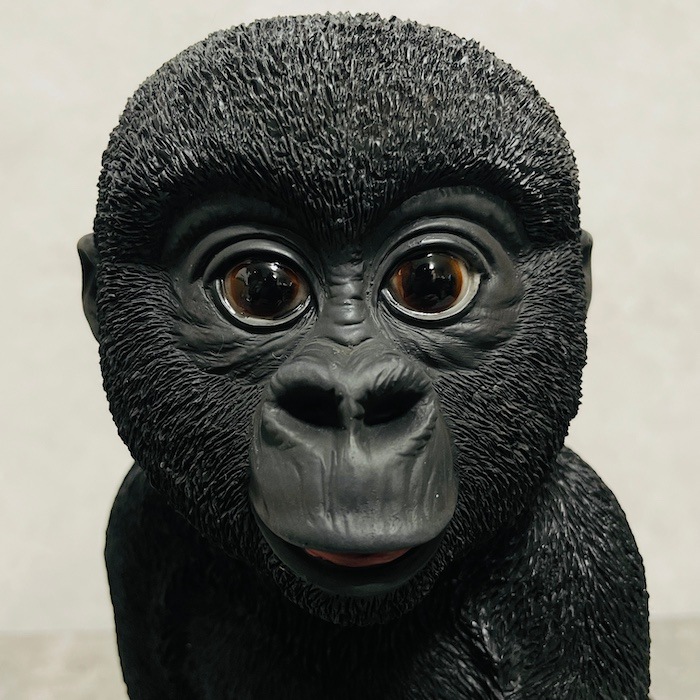 赤ちゃん黒ゴリラ グッズ 高さ22cm woobia ウービア 大きい 置物 大型