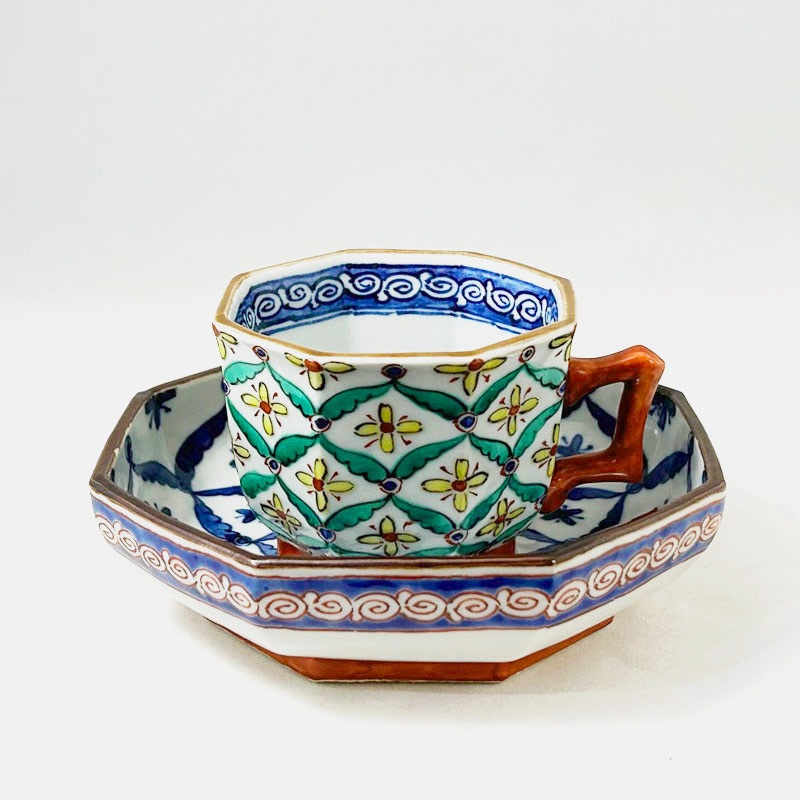 京焼清水焼 コーヒーカップ＆ソーサー 色絵七宝紋珈琲碗皿 □加藤雲泉