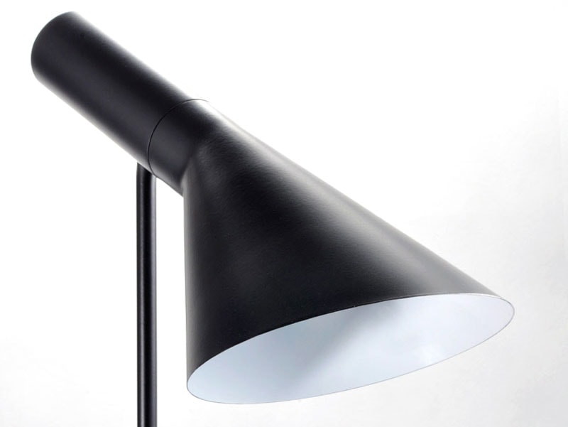 AJランプ｜アルネ・ヤコブセン｜フロア スタンドライト｜リプロダクト