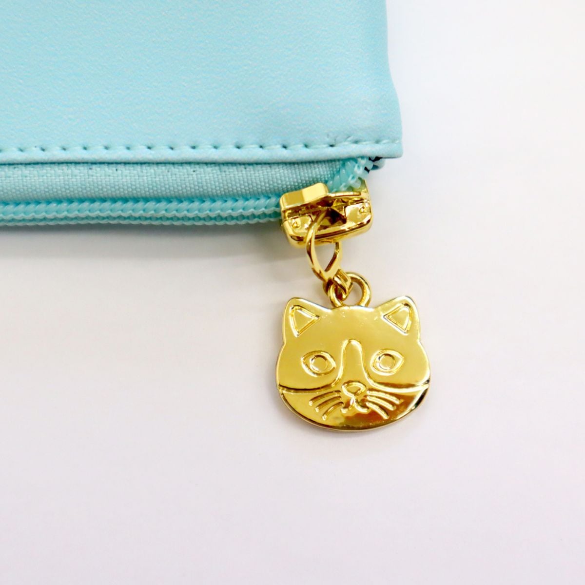 NEW】肉球フィナンシェ&幸せを呼ぶ青のポーチ | 焼き菓子 | NEKOLAB
