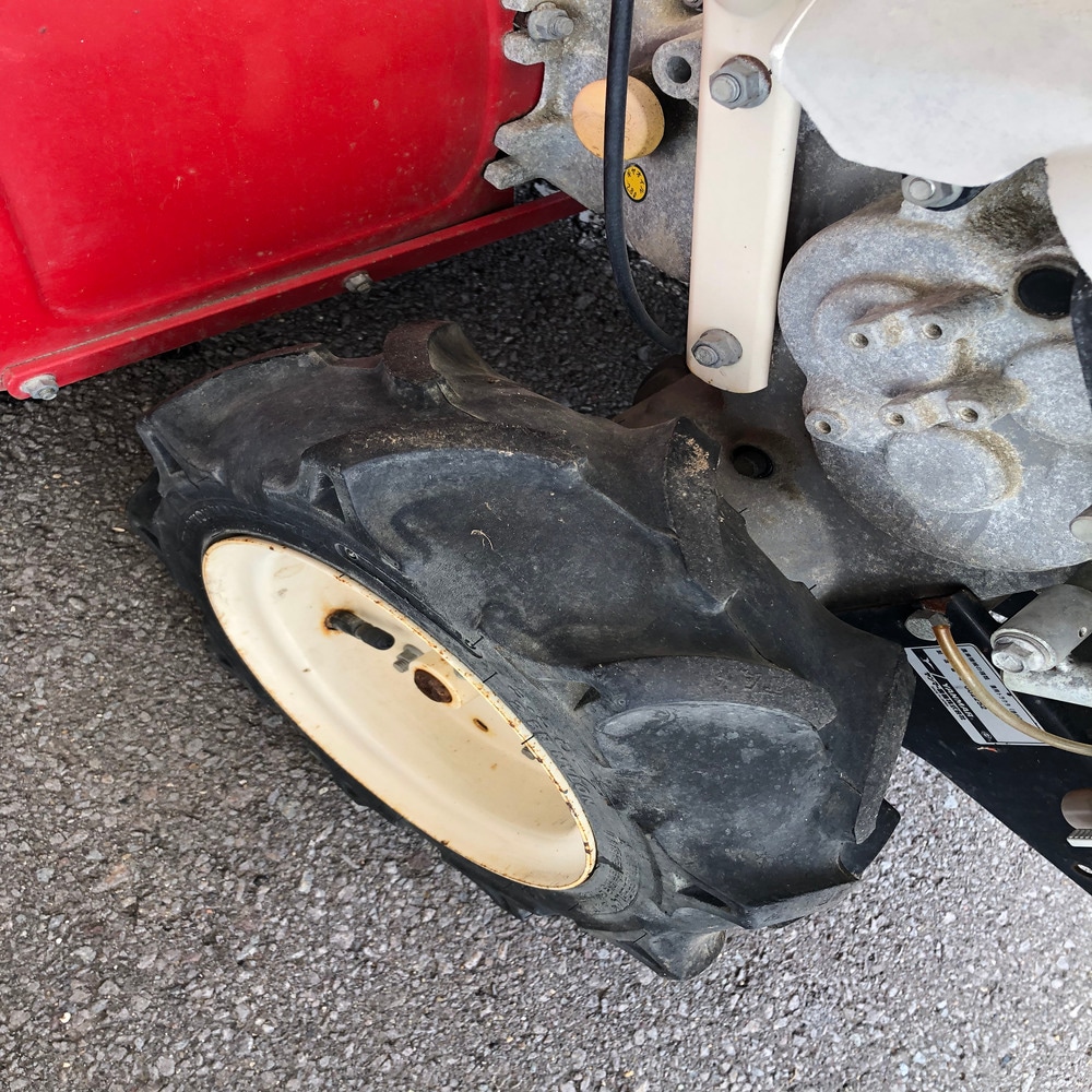 ヤンマー 管理機 MRT65EX 機体寸法:1410×575×1050(mm) 出力6.2ps 使用