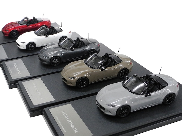 ND & RF 2024model 1/43 ダイキャストモデルカー | Roadster Club of