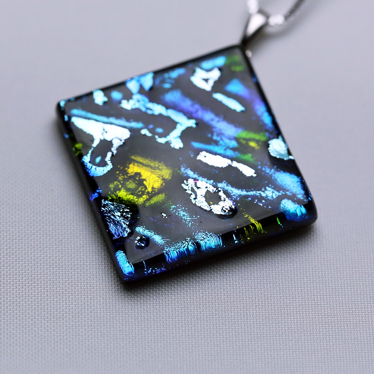 ゴッホ：星月夜（スターリーナイト）＞ネックレス | ayanofukumura