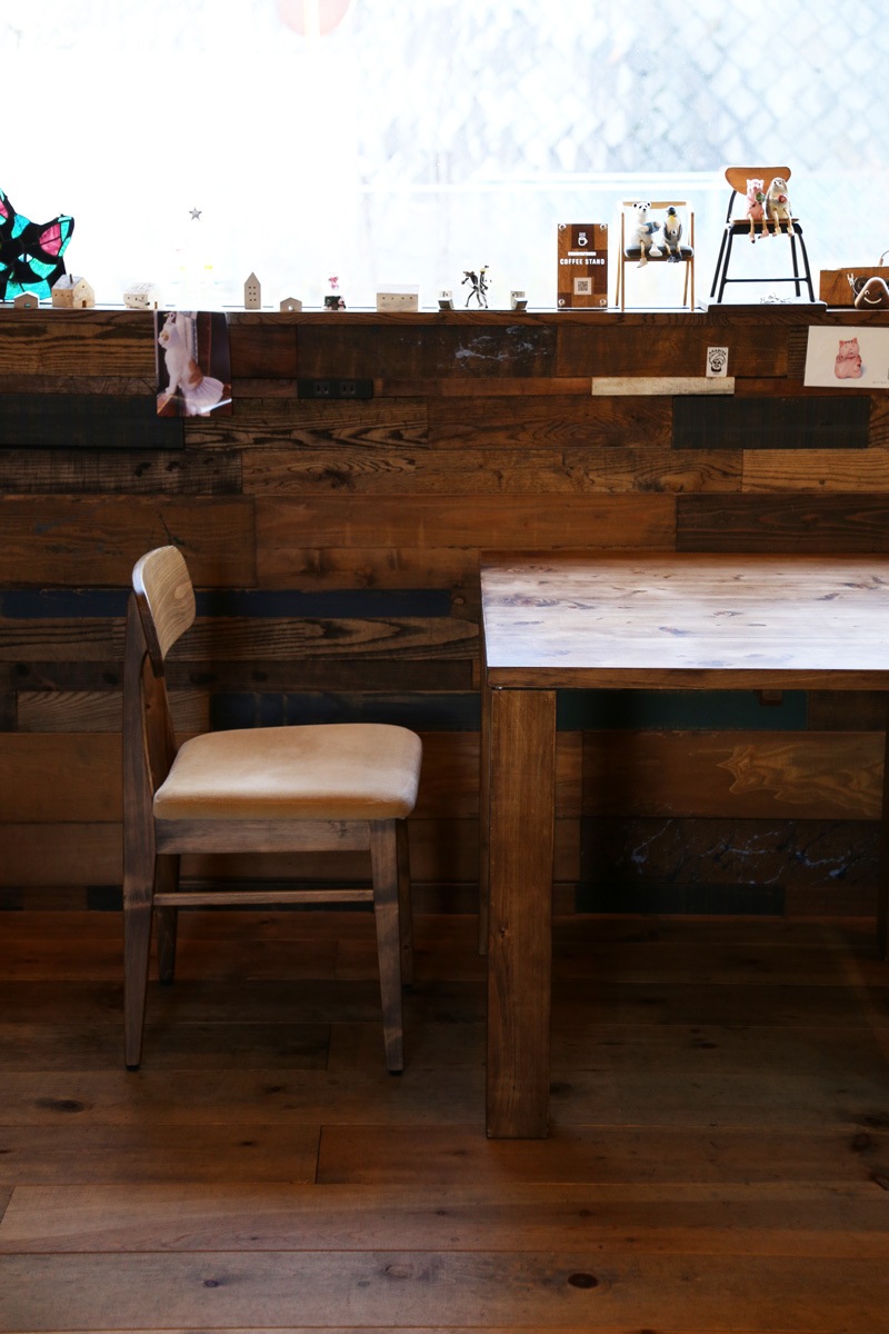 Jaco table｜ジャコ ダイニングテーブル 讃岐産ヒノキ無垢材