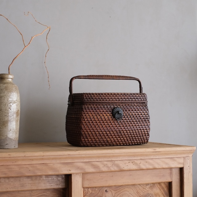 茶籠 籐籠｜古雑貨,籠 バスケット｜古家具・アンティーク家具 R-select