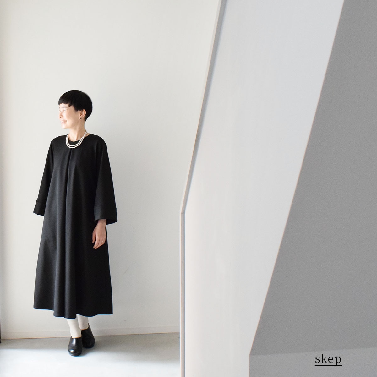 前後タックワンピース（長袖）：黒 | ワンピース | skep