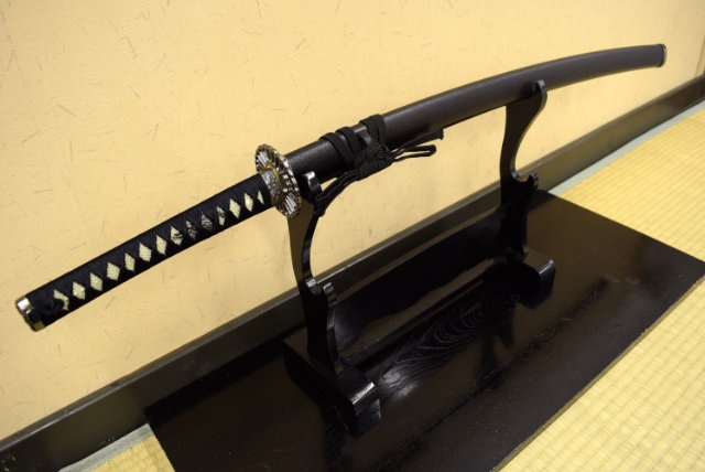 竹光刀 黒石目 大刀 樋入 シルバー塗｜【公式】模造刀・居合刀の専門店