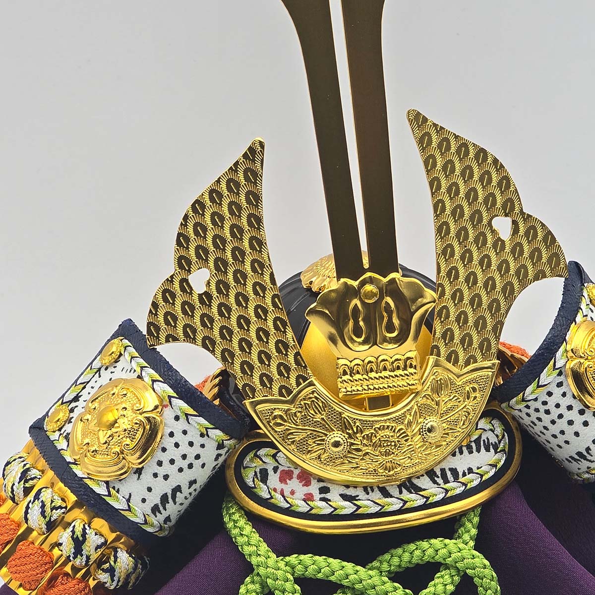 豆兜 正成公 大将軍 総大将 吉徳 化粧箱入り｜【公式】模造刀・居合刀