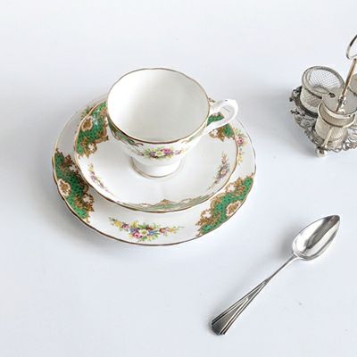 ヴィンテージティーカップトリオ TUSCAN PLANT タスカン イギリス