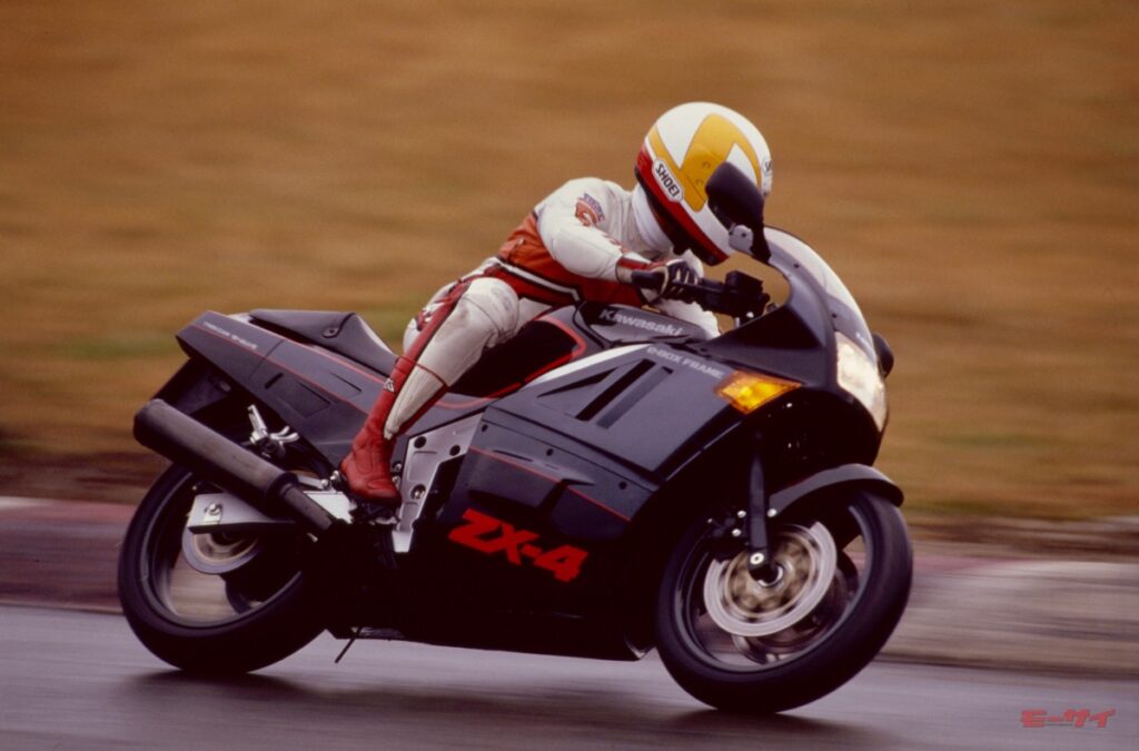 画像ギャラリー】カワサキ ZX-4試乗【1988年新車時レポート】カワサキ