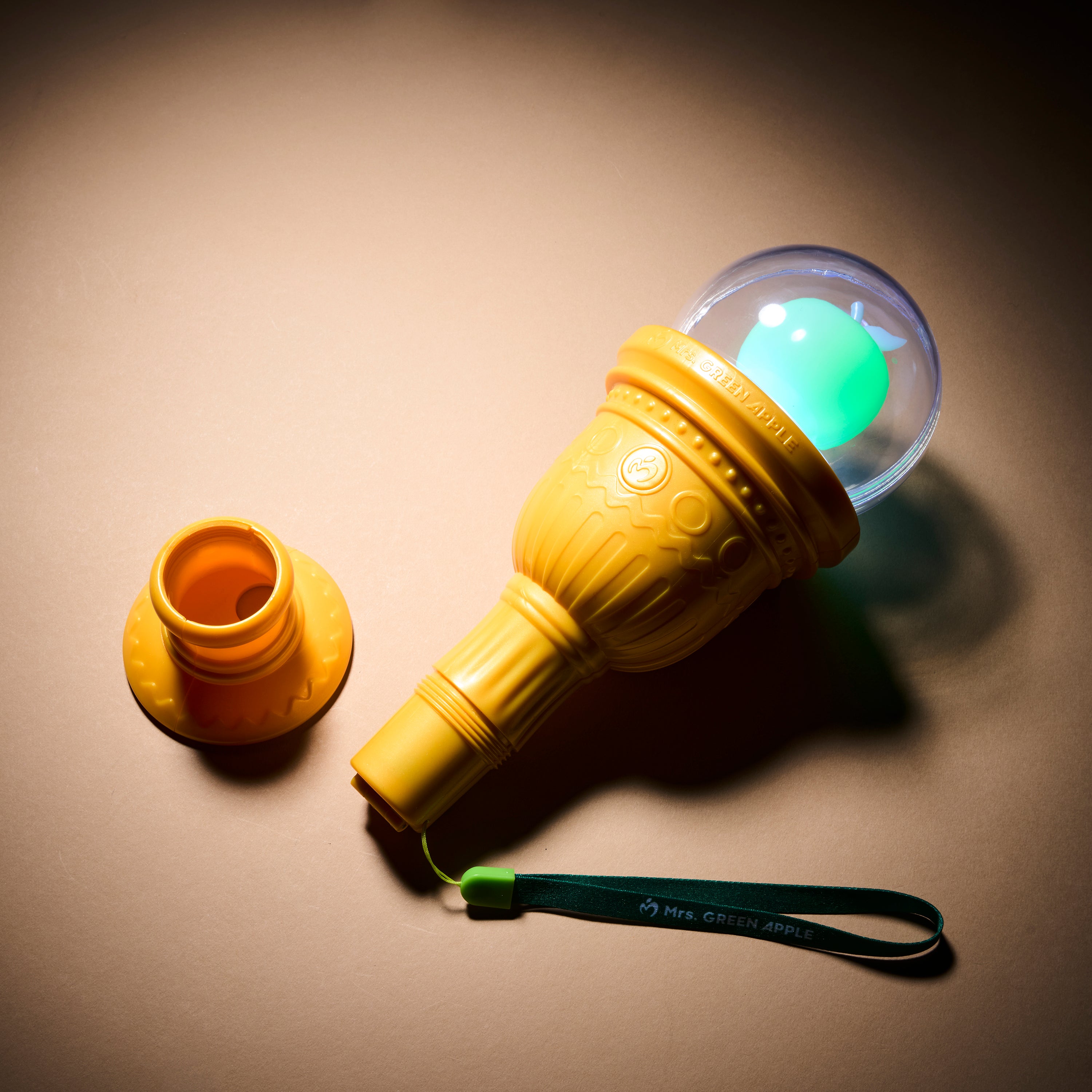 BABEL no TOH” ライトスティックカバー / 聖杯 ver. – Mrs. GREEN