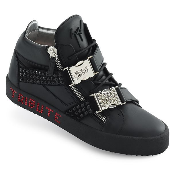 マイケル・ジャクソンの輝きを足元に！──今週のスニーカー通信 | GQ