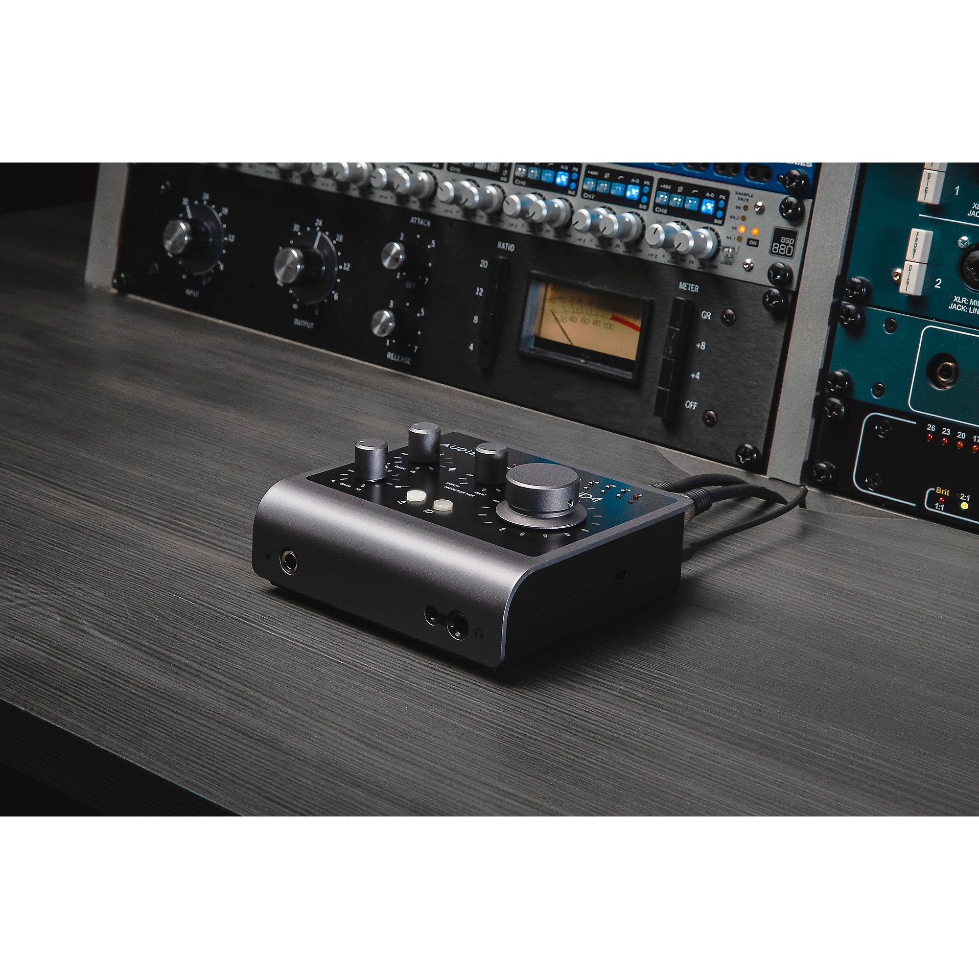 Audient iD4 MKII Desktop 2x2 USB Type-C Audio Interface | Music & Arts