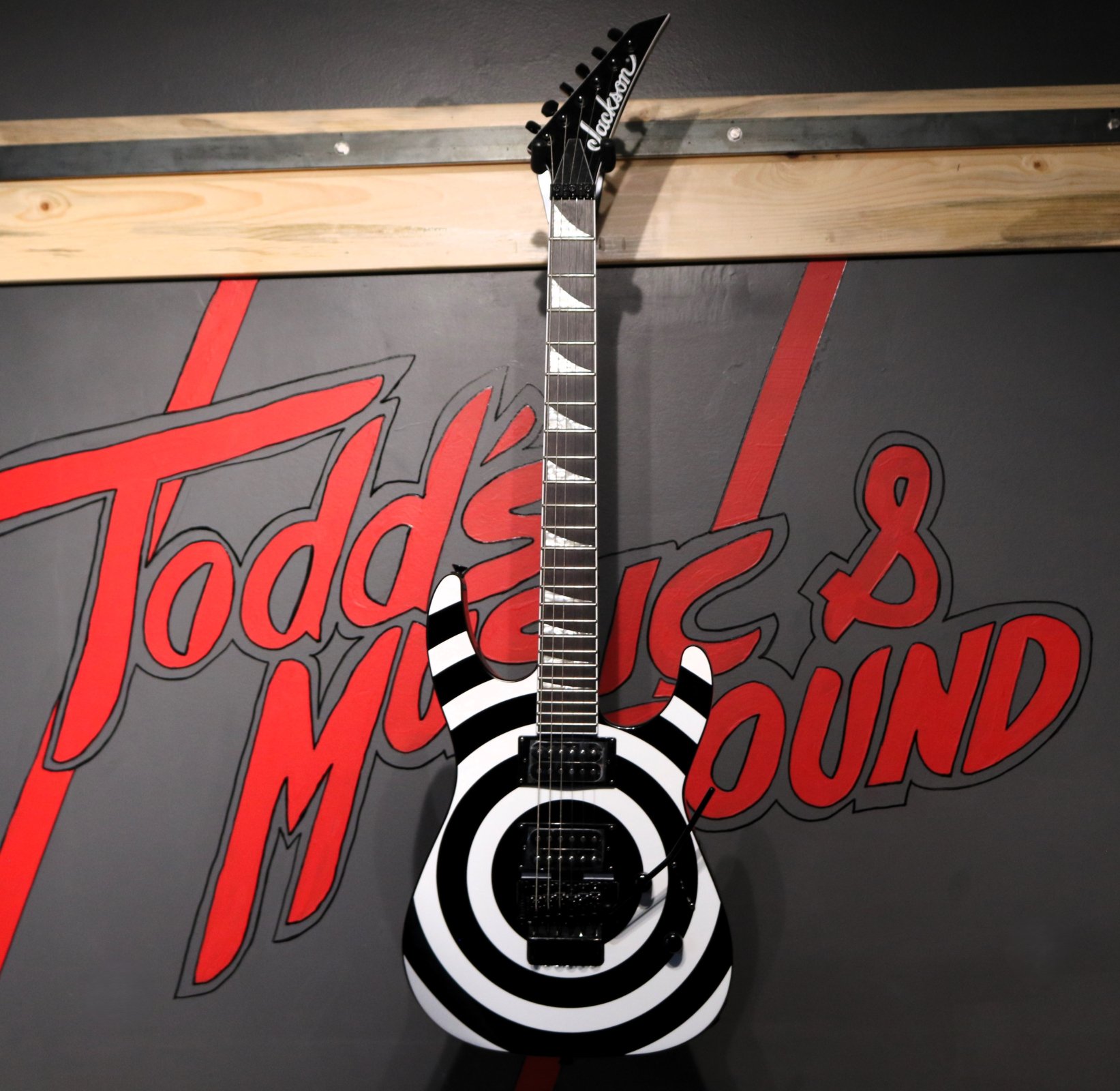 Jackson X Series Soloist™ SLX DX Graphic SRS - Bullseye - 885978523283