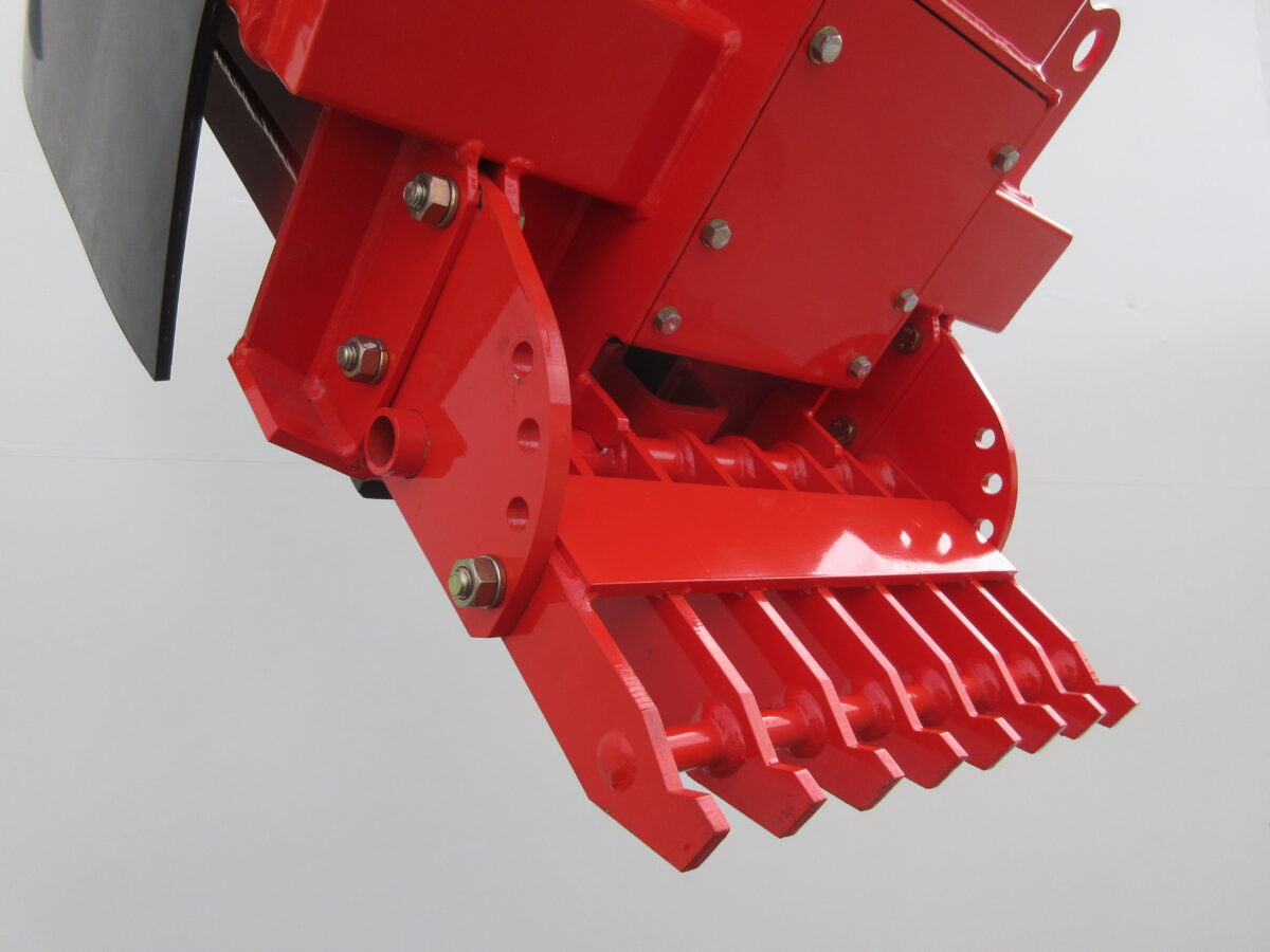 ブラッシュカッター(草刈機) | 商品情報 | オカダアイヨン