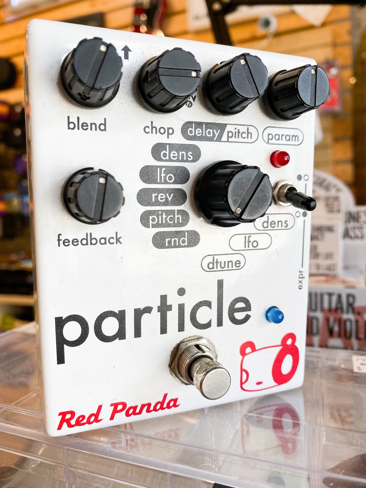 Red Panda Particle V1