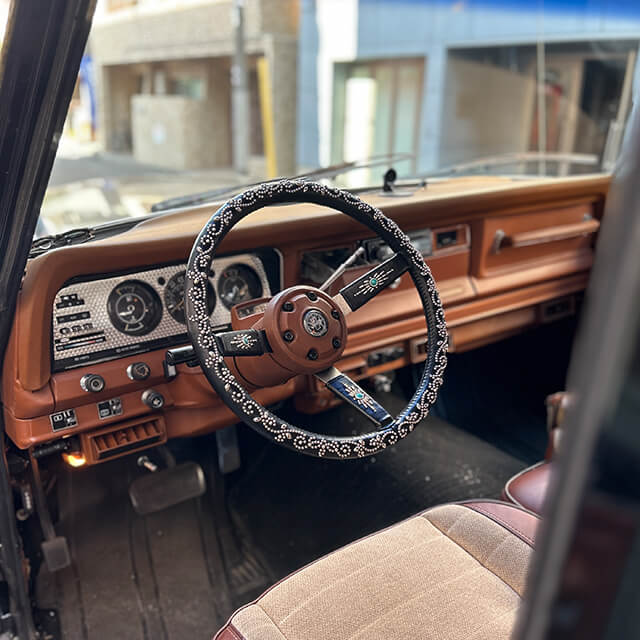 遊びから誕生したスタッズハンドル/オモシーチャンネル | METAL JACKET