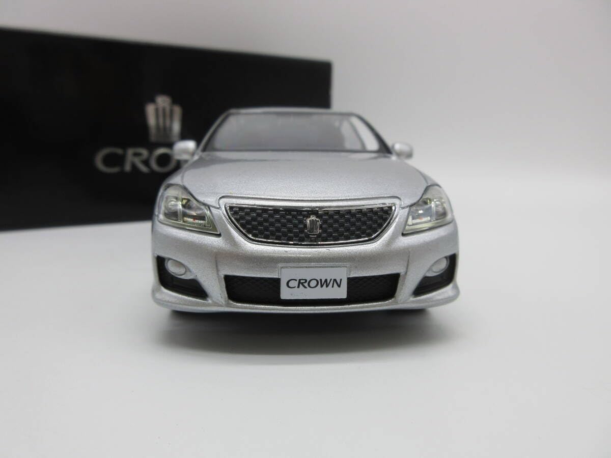 Amazon | 1/30 ミニカー クラウンアスリート CROWN 200系 カラー