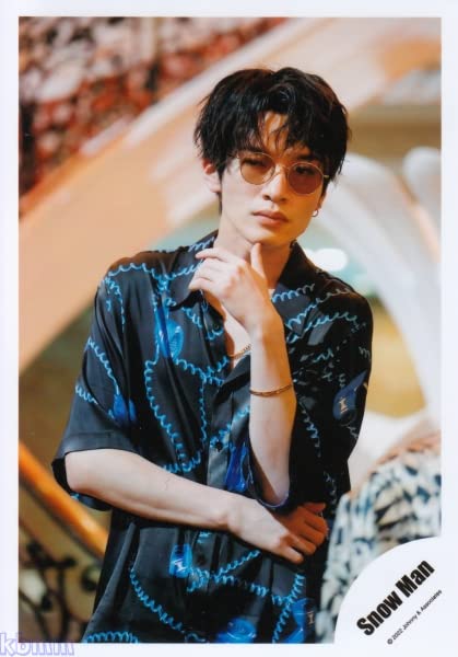 Amazon.co.jp: Snow Man 公式 生 写真（深澤辰哉）SM01929 : おもちゃ