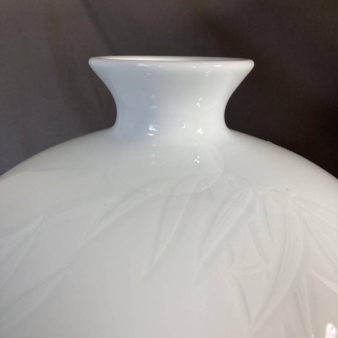 Amazon.co.jp: 井上萬二白磁の伝統 日本の名窯 人間国宝 井上萬二作