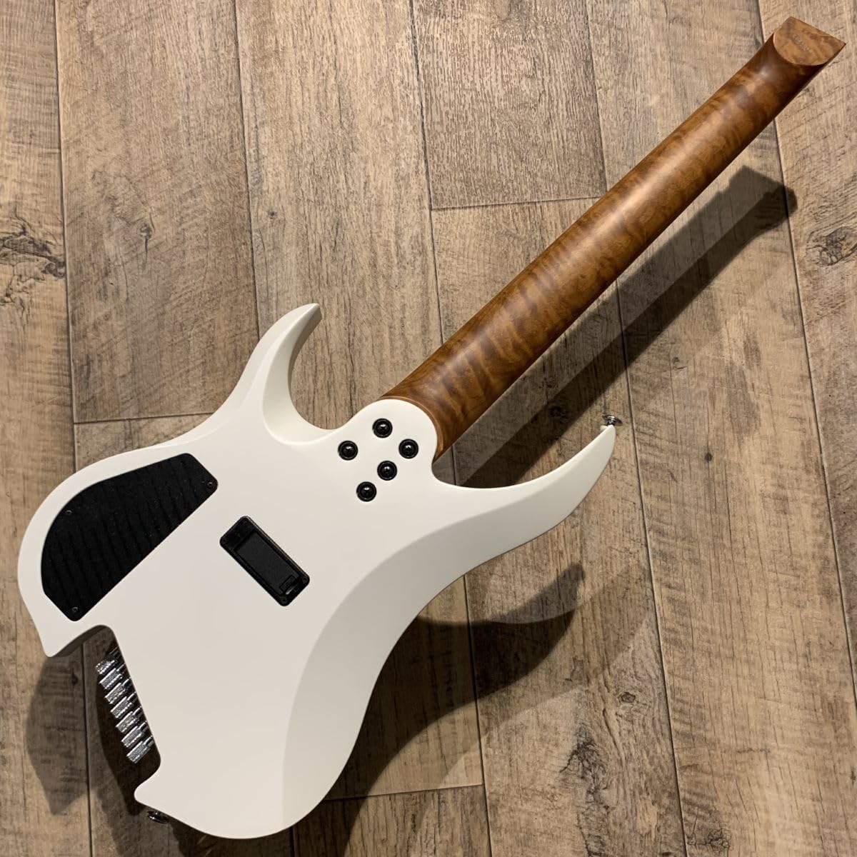 Amazon | Legator 10th Anniversary G7FXA 日本製 ヘッドレスエレキ