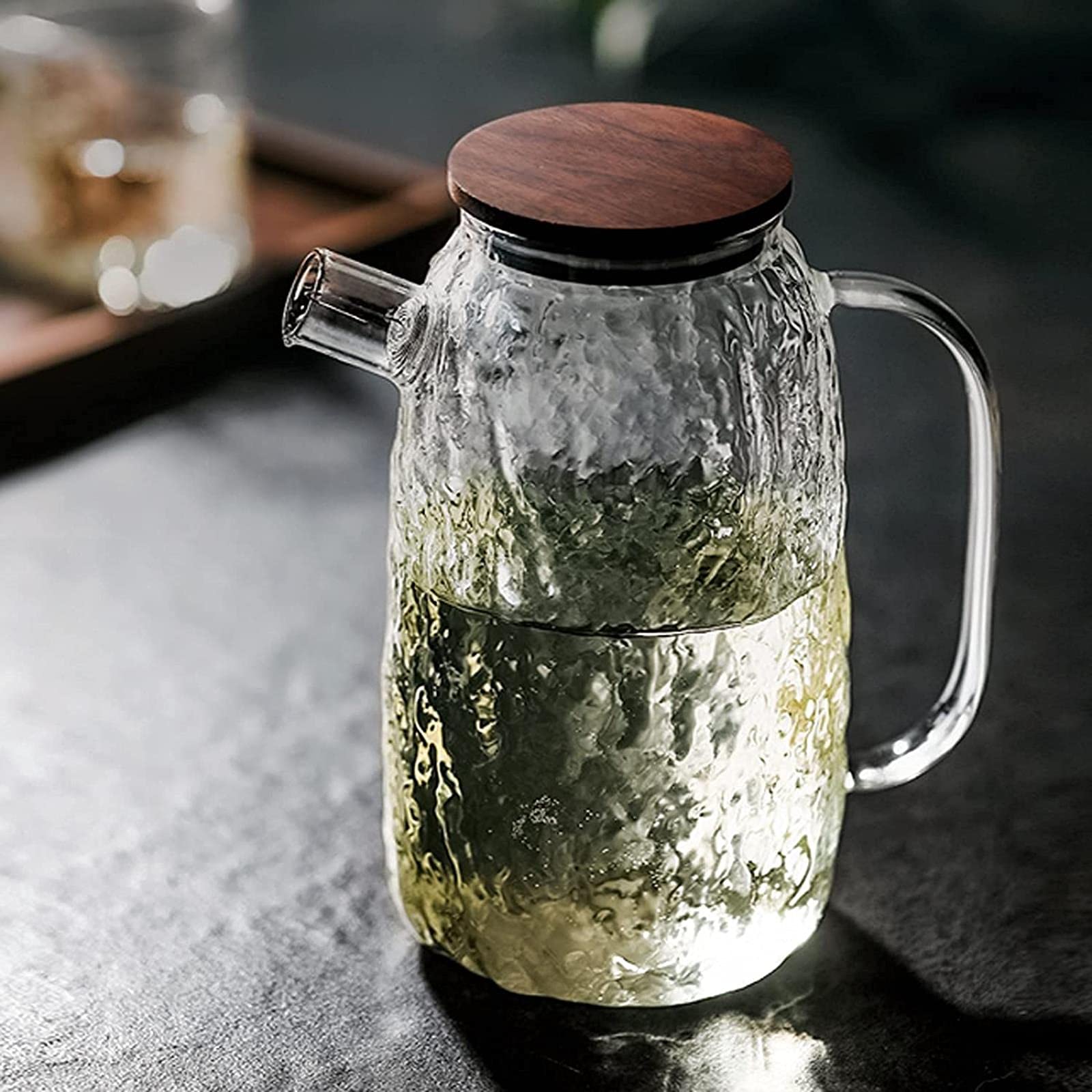 Amazon.co.jp: シンプルな水差しレトロなガラスピッチャー、蓋付き高温