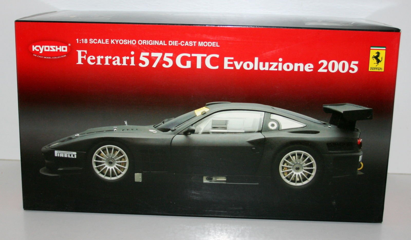 Amazon.co.jp: 京商 1/18 フェラーリ 575 GTC 2005 ブラック K08392A