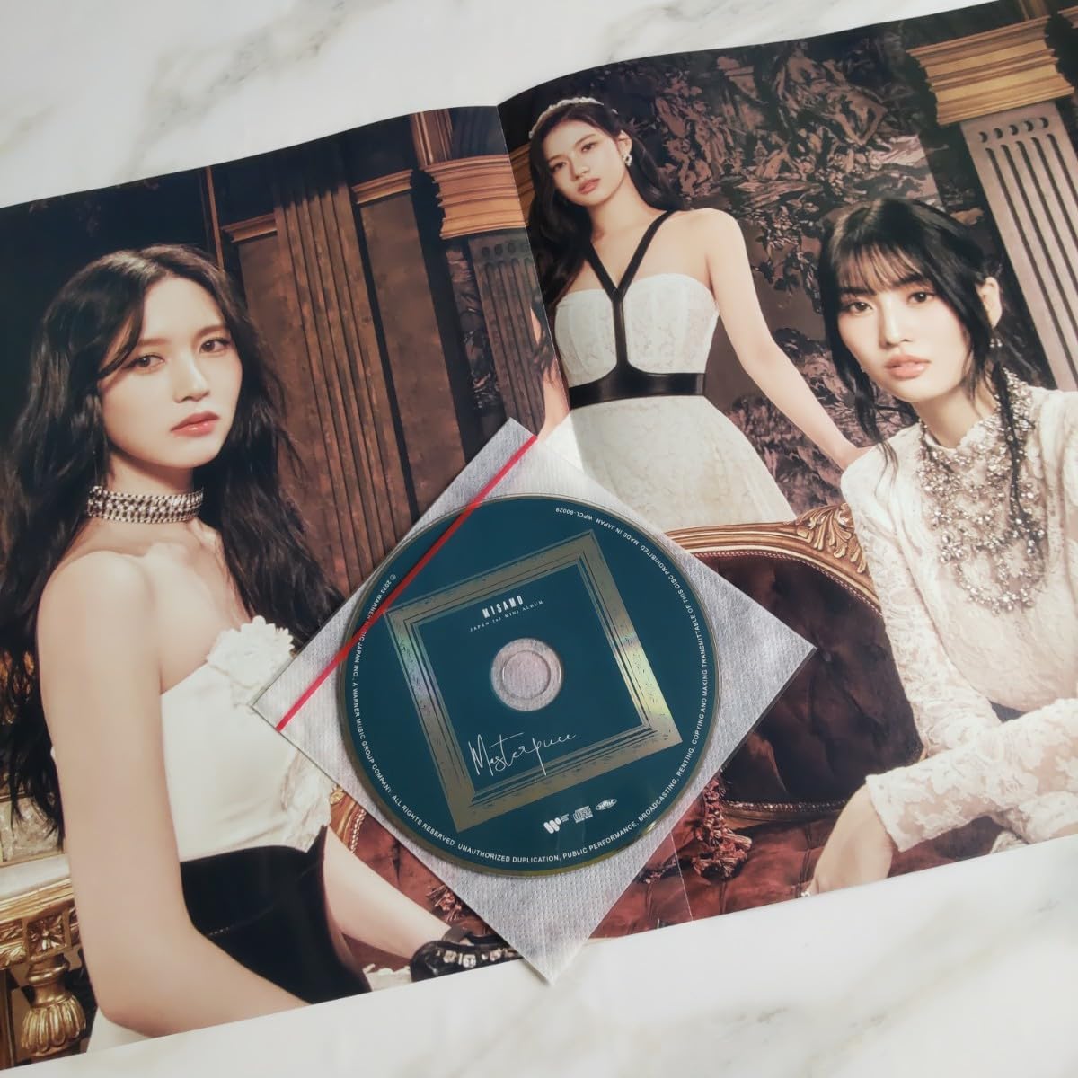 Amazon.co.jp: 【欠けあり】【ONCE JAPAN限定盤】MISAMO ALBUM