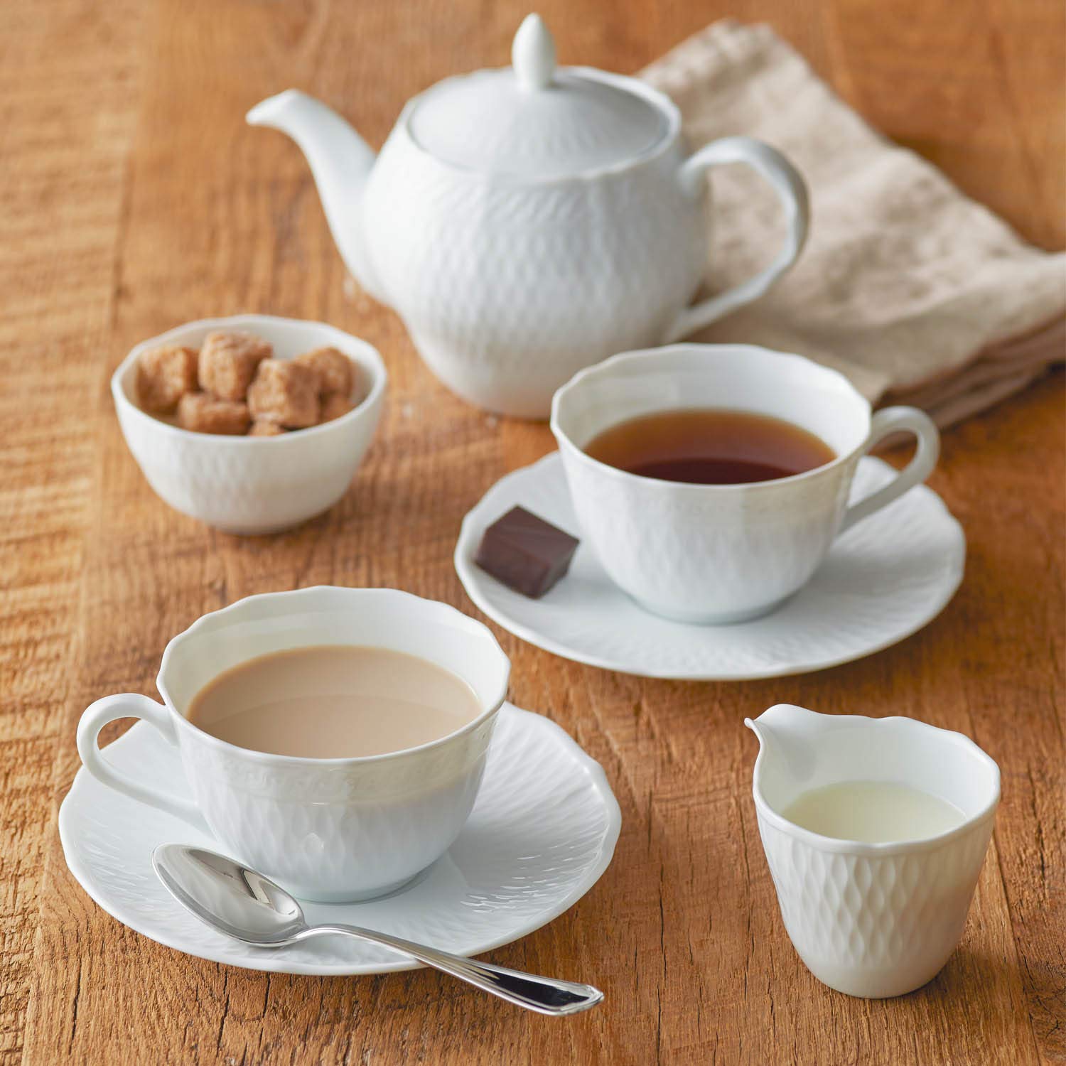 Amazon.com: ノリタケ(Noritake) Shale Blanc, 口径約6.5cm・長径