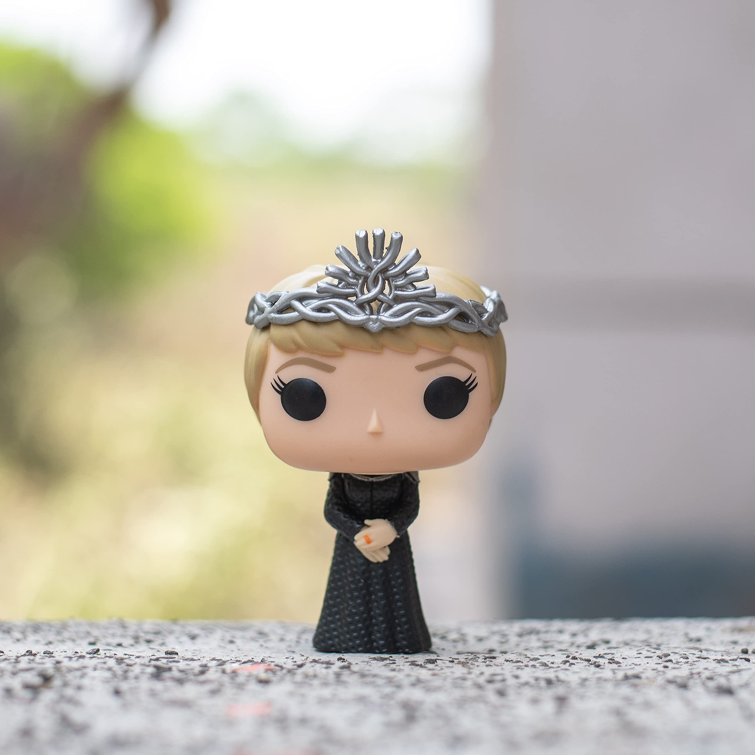 Amazon.com: Funko Pop Game of Thrones: GOT - Cersei Toy Figure
