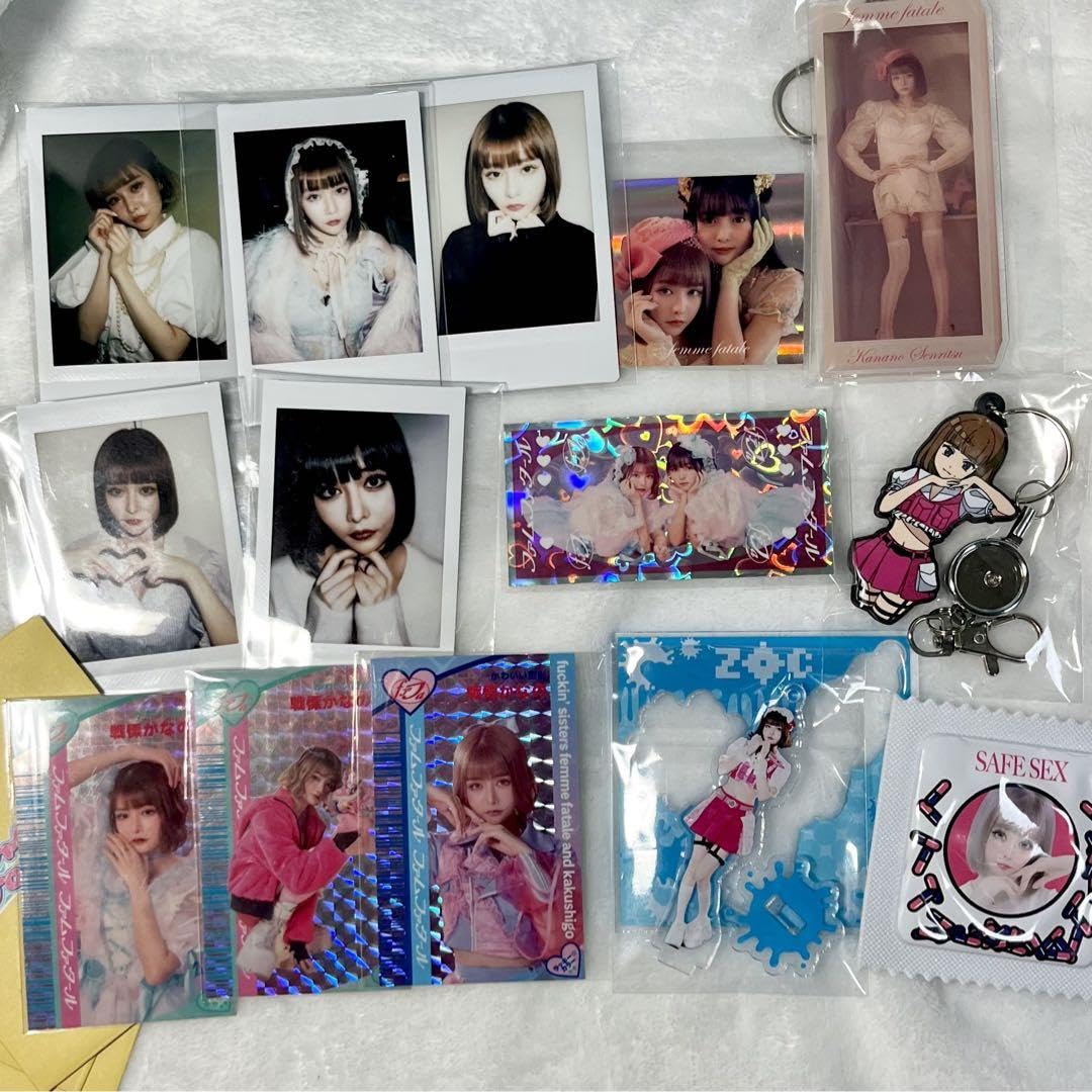 Amazon | 戦慄かなの グッズ チェキ アクスタ 悪魔のキッス zoc