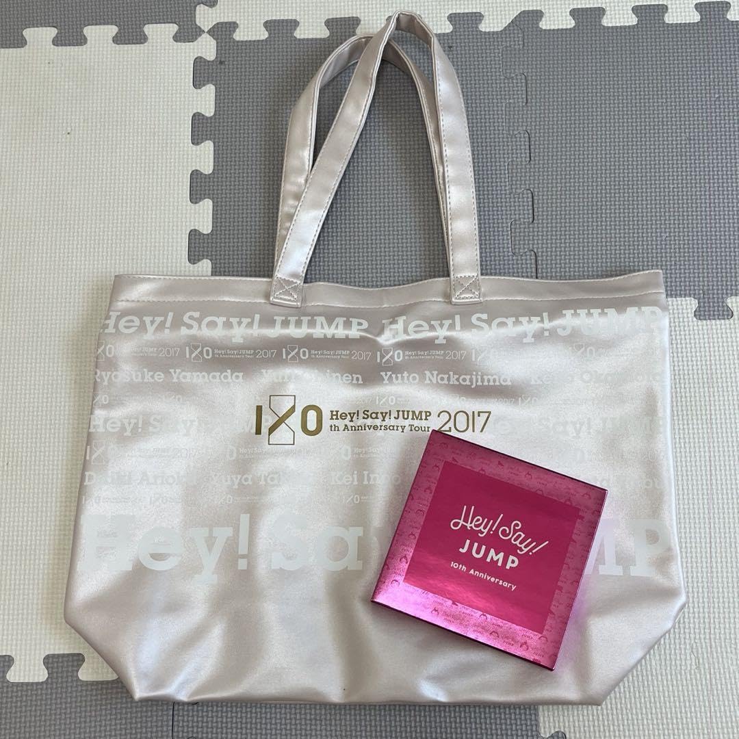 Amazon.co.jp: Hey! Say! JUMP 10周年 トートバック パスケース : おもちゃ