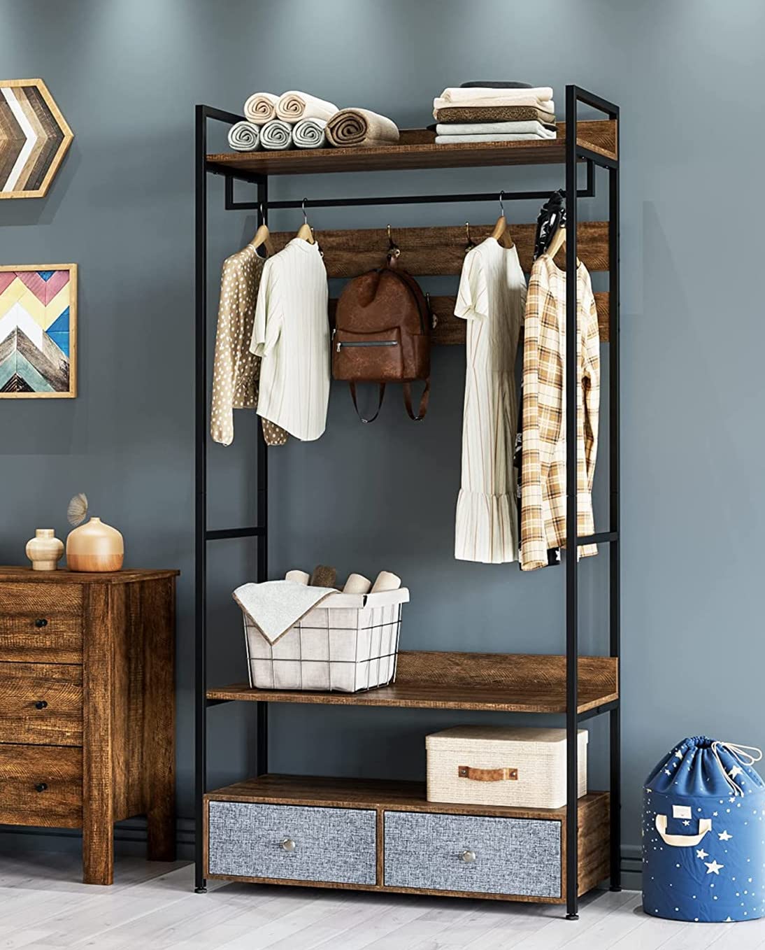 Amazon｜ITUSUT 自立式クローゼットオーガナイザー 吊り下げロッド付き