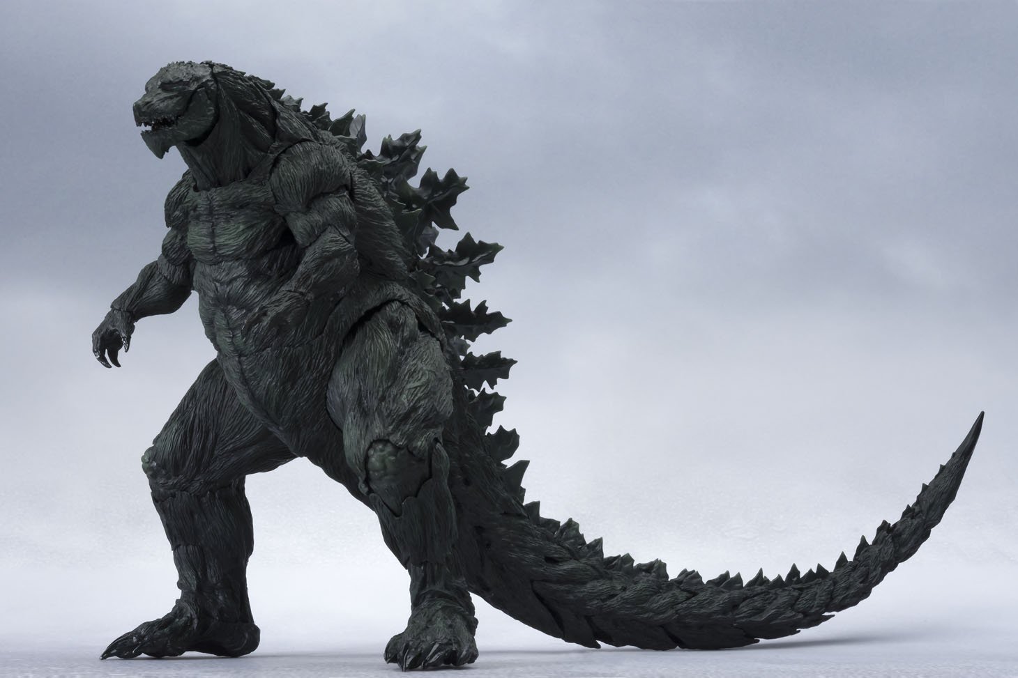 Amazon.co.jp: TAMASHII NATIONS S.H.モンスターアーツ GODZILLA 怪獣