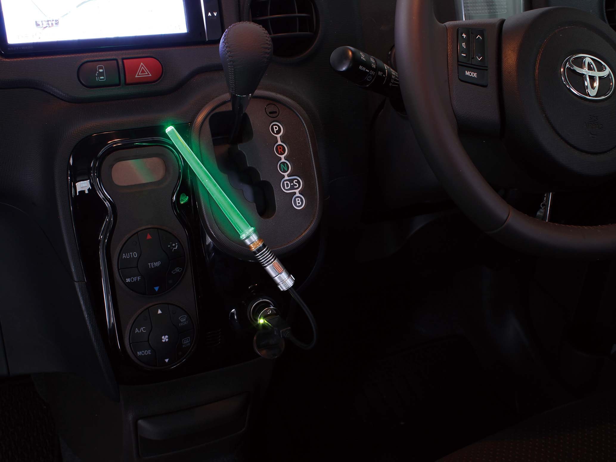 Amazon | ナポレックス スターウォーズ ライトセイバー型フィギュア