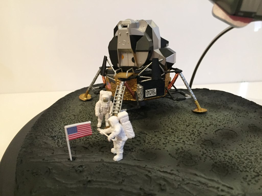 Amazon | プラッツ DRAGON NASA アポロ11号 CSM (司令船/機械船)&月