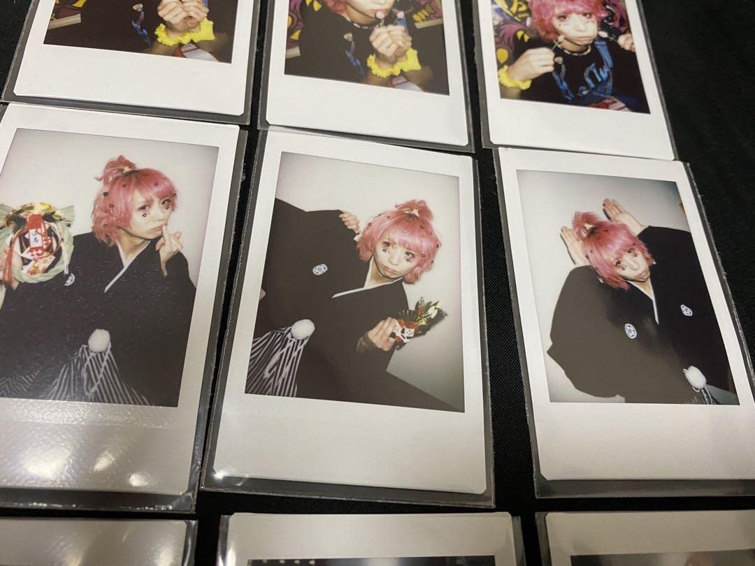 Amazon.co.jp: 甘い暴力 啓 チェキ : おもちゃ