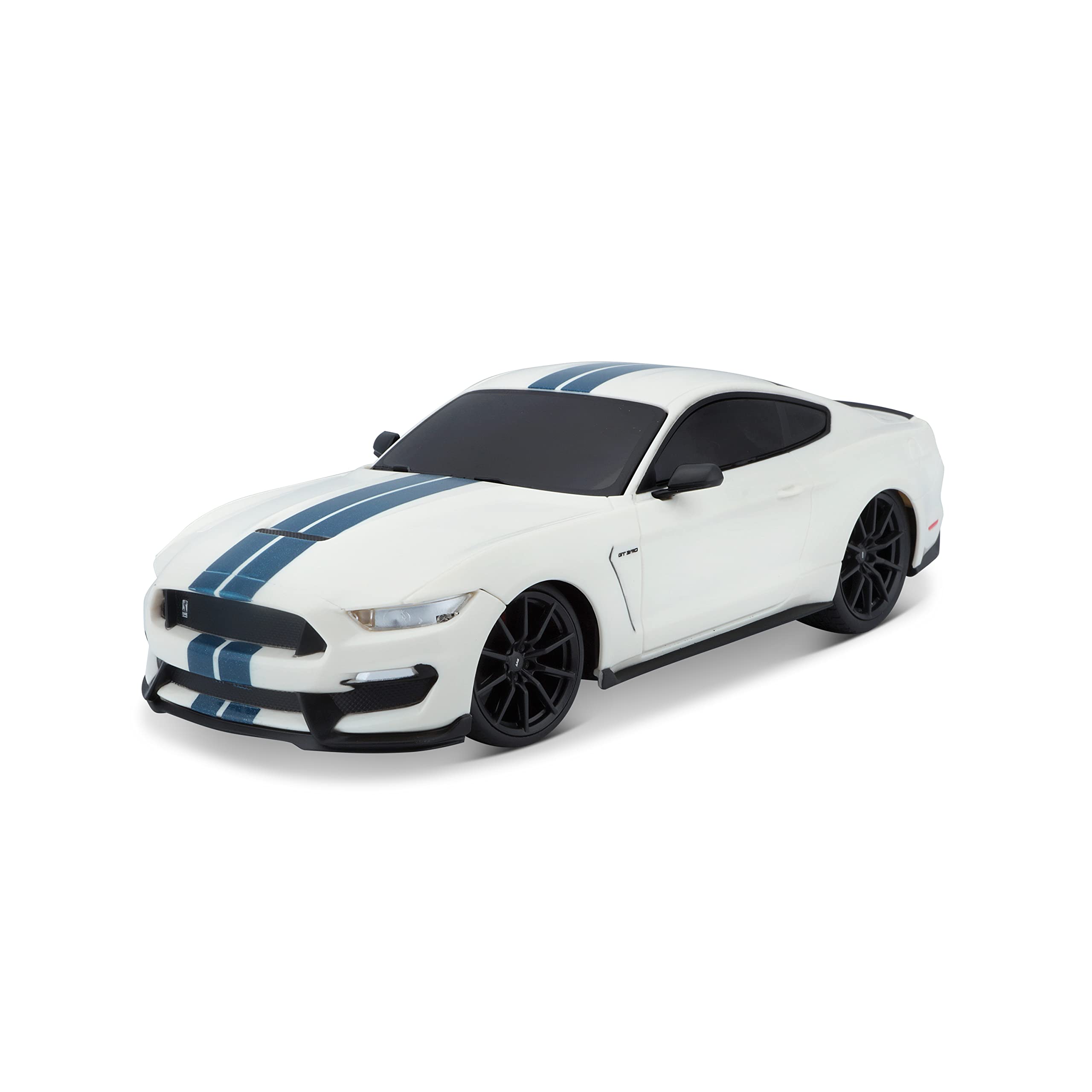 Amazon.com: Maisto Tech R/C 1:24 Scale 2.4 GHz 2016 Ford Shelby