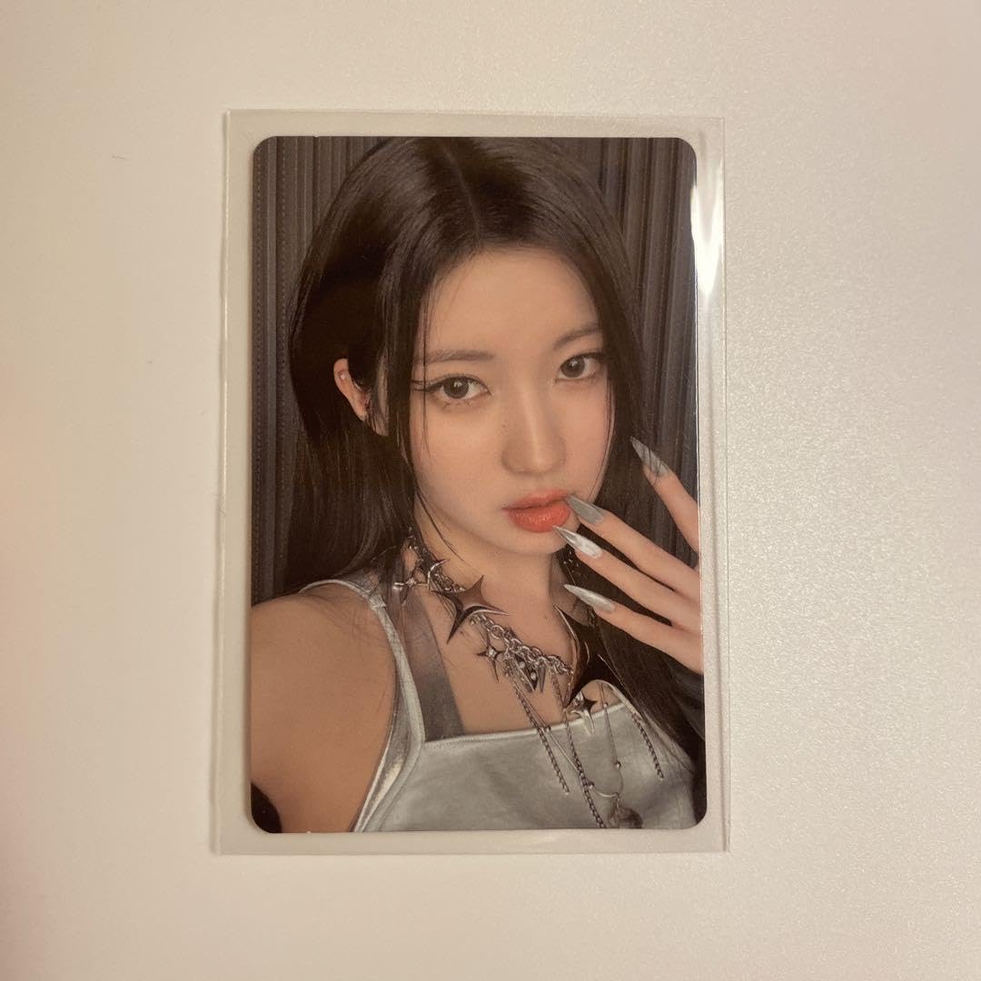 Amazon.co.jp: babymonster ベビモン アサ トレカ : ファッション