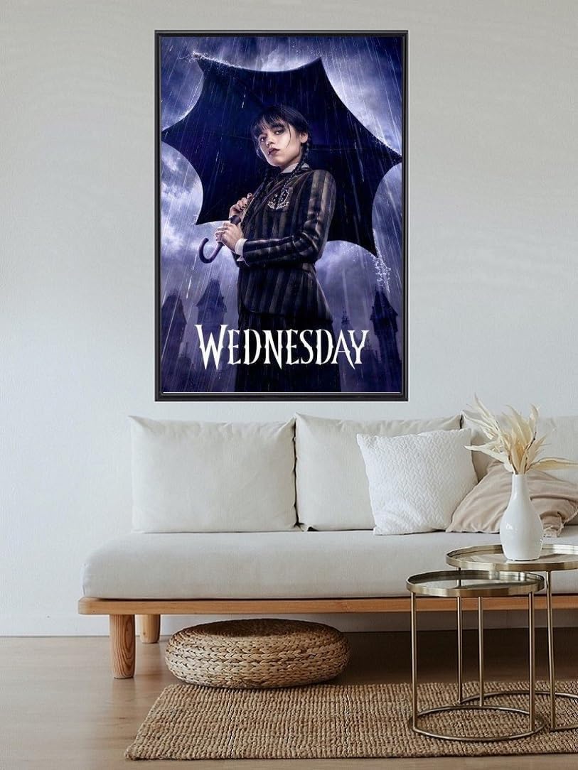 Amazon.co.jp: 映画ポスター ウェンズデー Wednesday アダムス