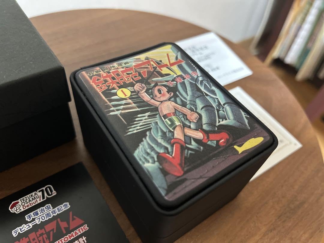 Amazon.co.jp: 品手塚治虫 デビュー70周年記念 鉄腕アトム 機械式