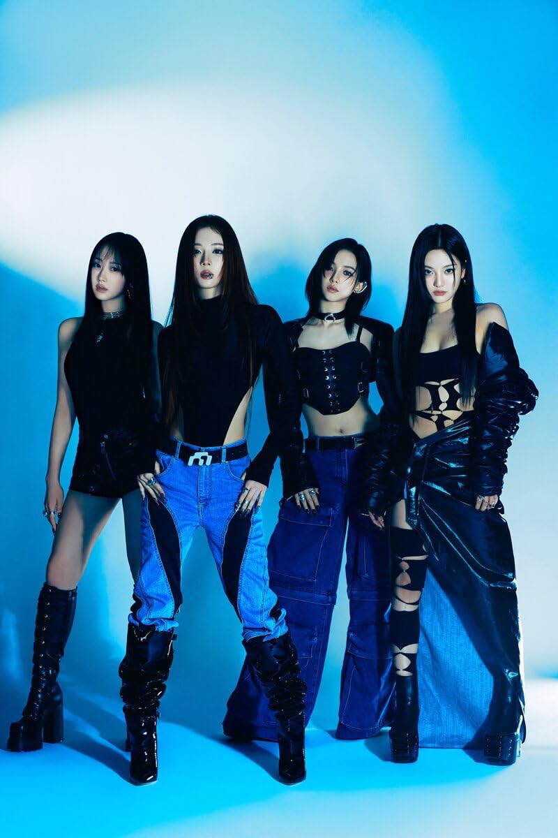 Amazon.co.jp: aespa Drama 4th Mini Album Scene WINTER Version CD+