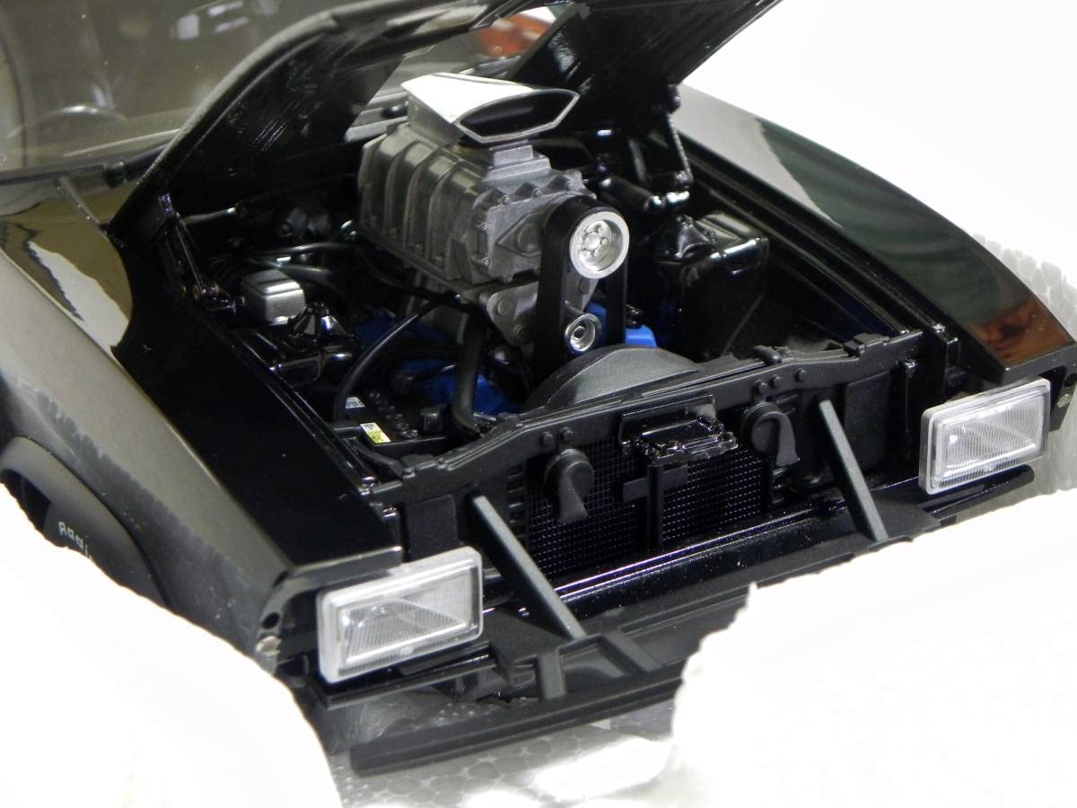 Amazon | オートアート 1/18 MAD MAX2 THE ROAD WARRIOR INTERCEPTOR