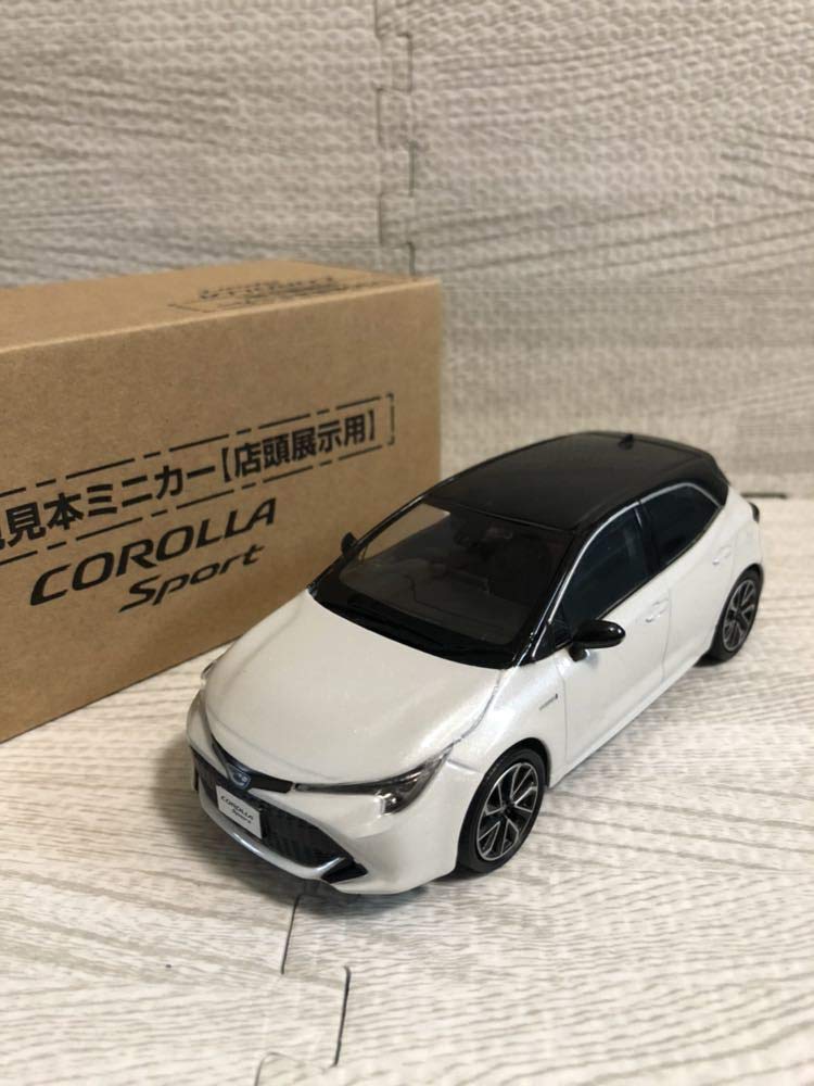 Amazon | 1/30 トヨタ 新型カローラスポーツ COROLLA SPORT カラー