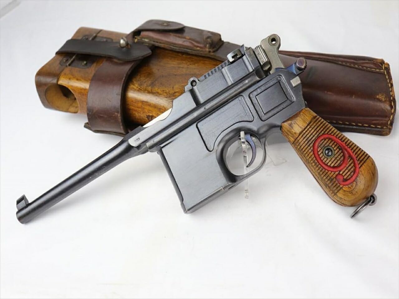 Amazon | ドイツ軍 モーゼル M712 C96 木製グリップ 9mm パラベラム弾