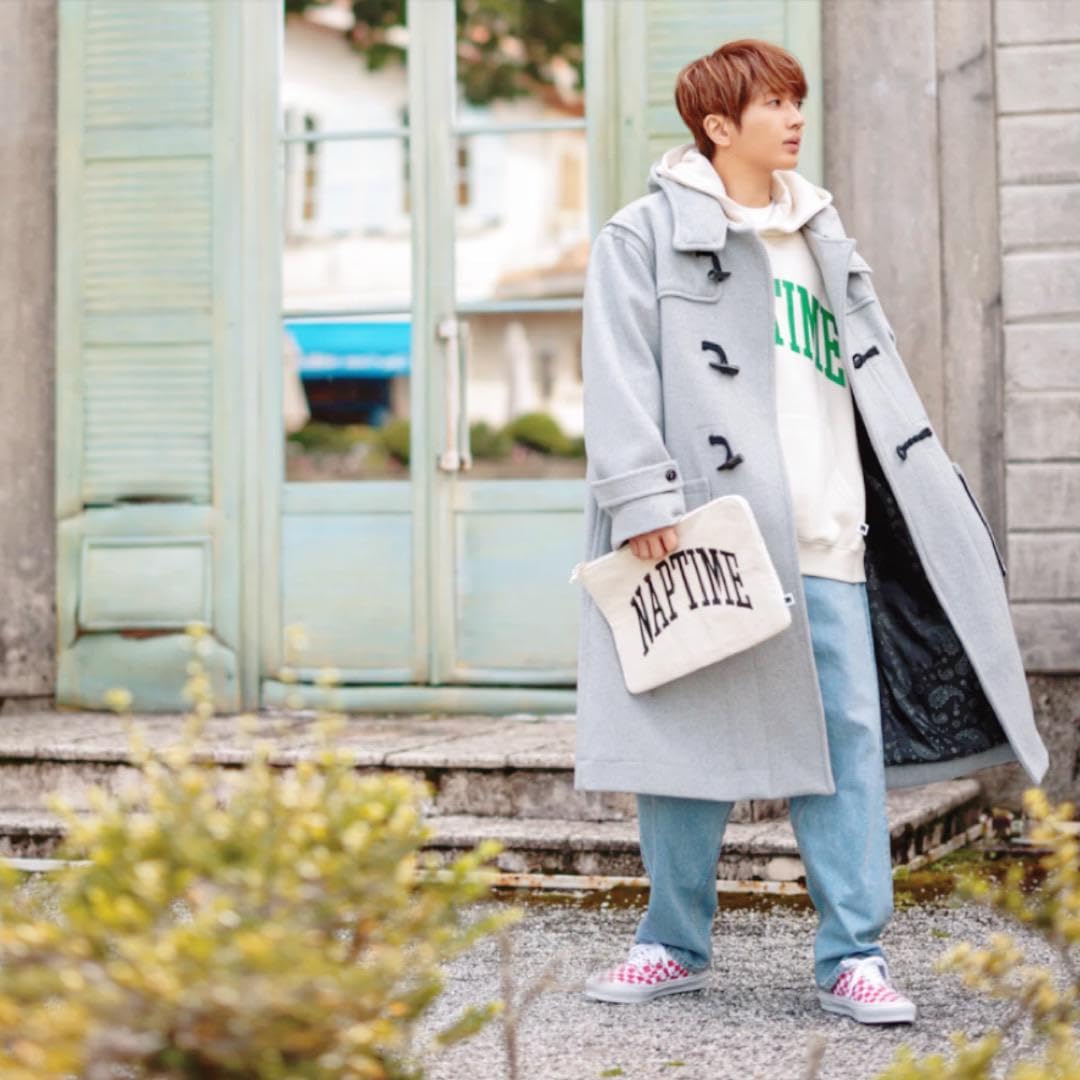 Amazon.co.jp: Naptime コーデュロイクラッチバックBLUE : ホビー