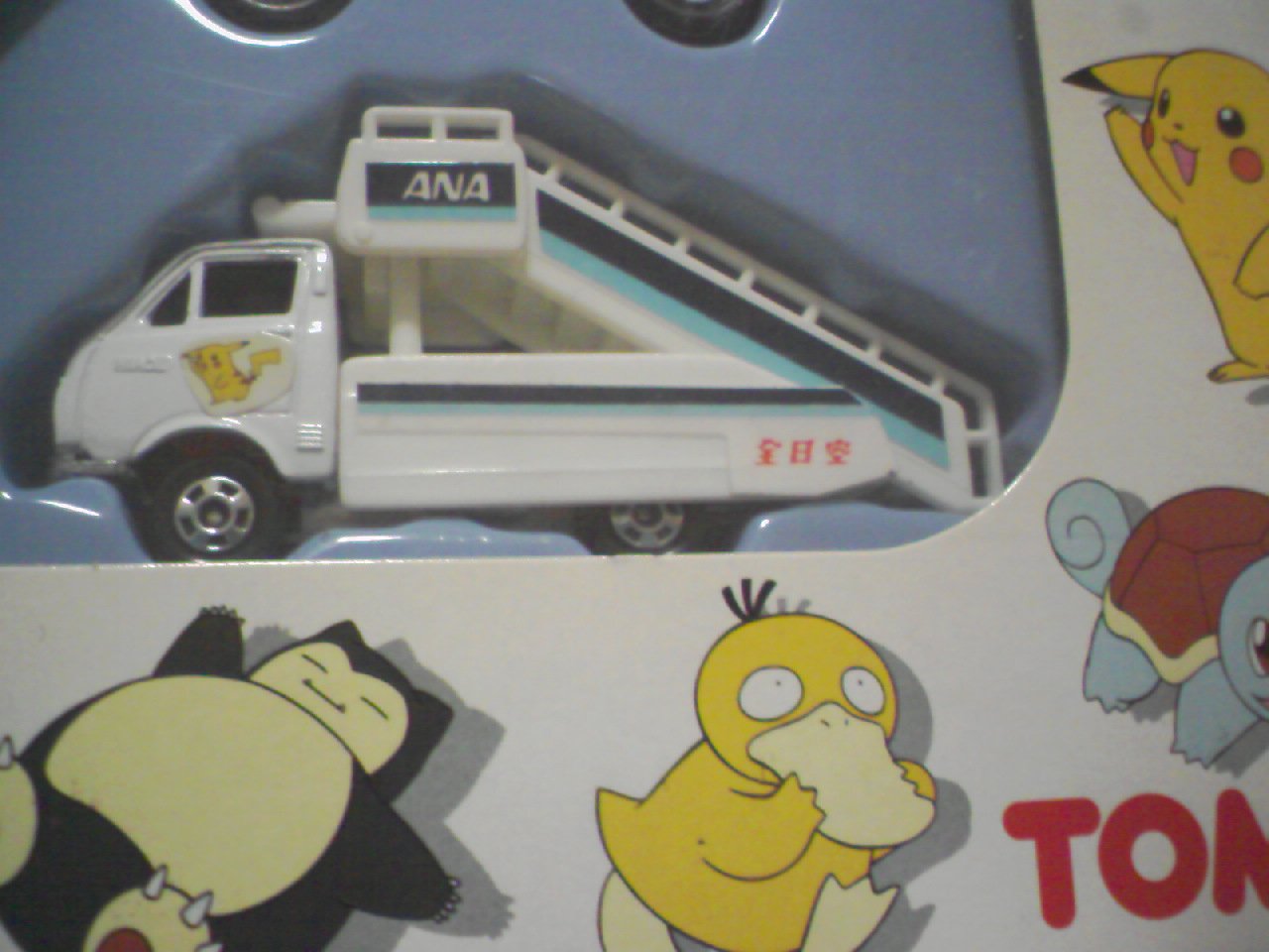 Amazon.co.jp: トミカ ポケモンジェット ANAセット 赤TOMYロゴ : Hobbies